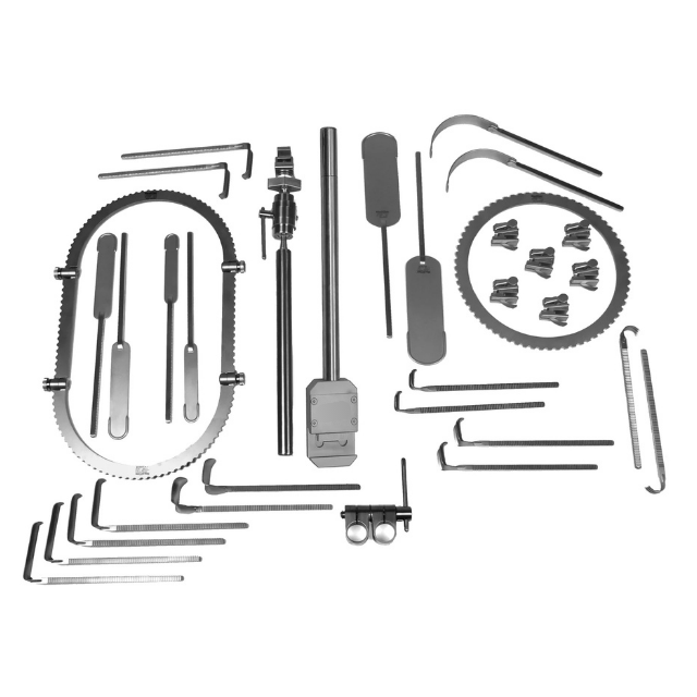 Bookwalter Small Incision Retractor System by Retractor Maker