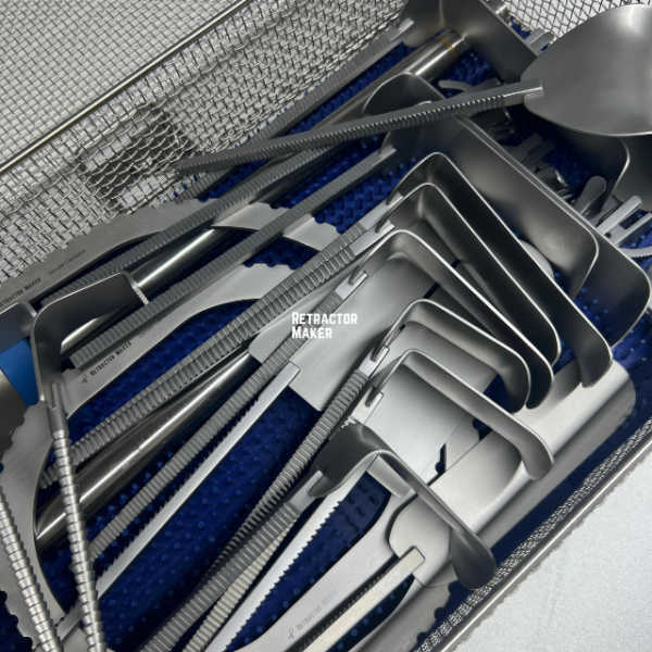 Custom Bookwalter Retractor